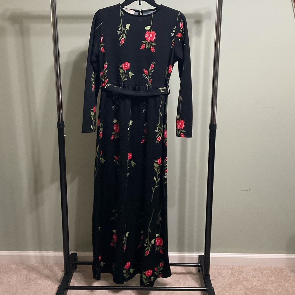 Selma Sari Design- Red - Floral - Multi - Crew neck - Dress- Size 10